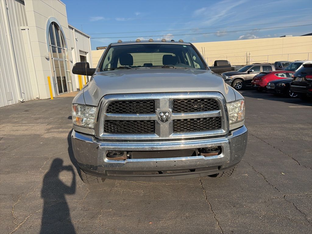 2018 Ram 2500 Tradesman photo 2