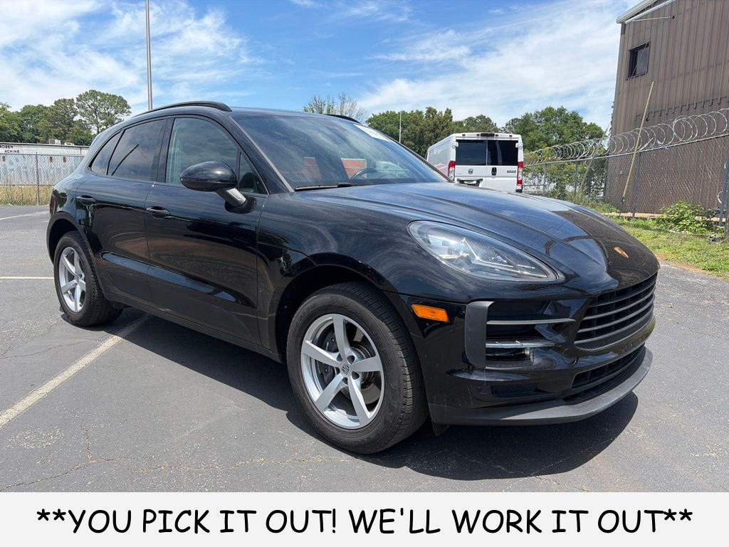 2021 Porsche Macan Base