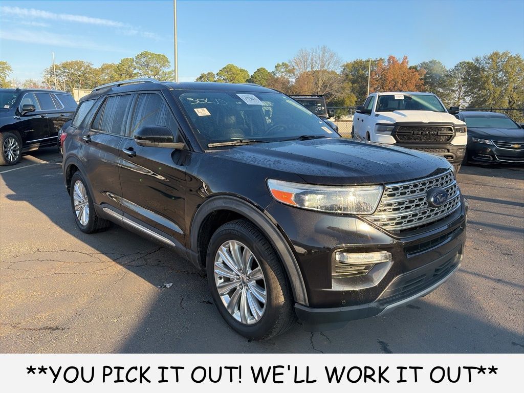 2020 Ford Explorer Limited's photo
