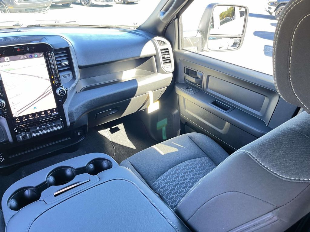 2026 RAM 2500 Tradesman - Photo 27