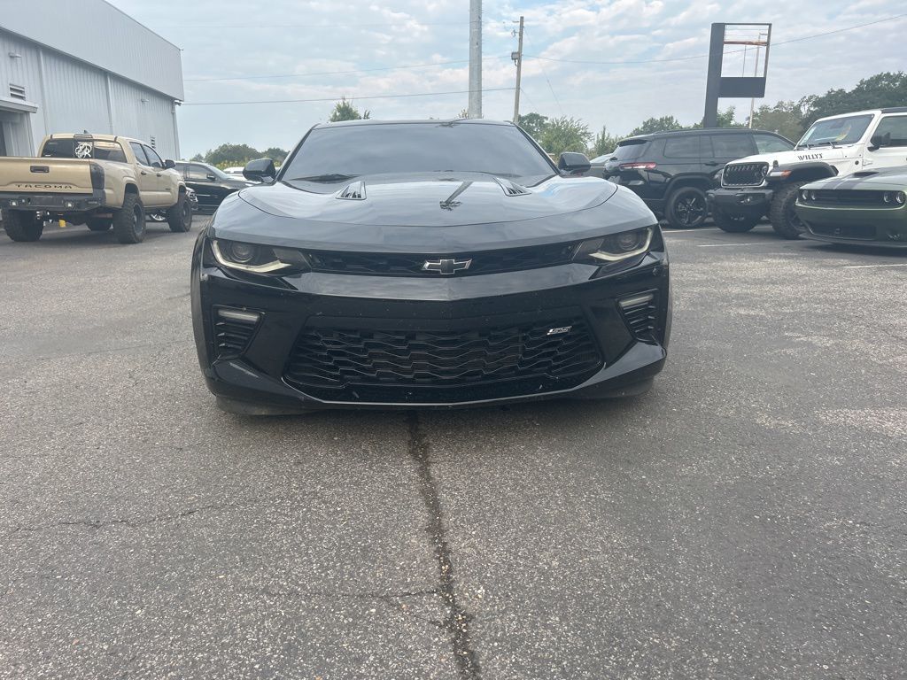 2018 Chevrolet Camaro 1SS photo 2