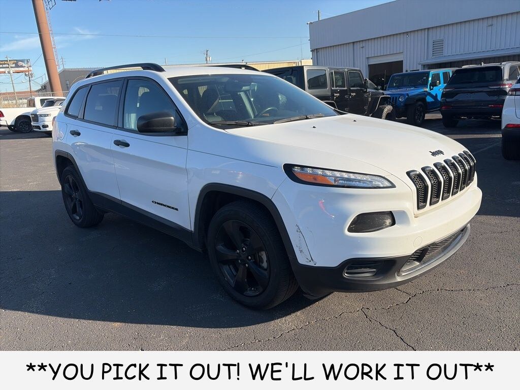 Used 2017 Jeep Cherokee Sport FWD SUV