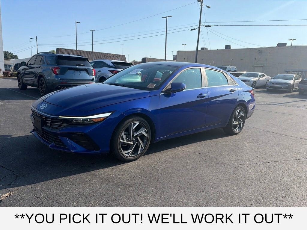 Used 2025 Hyundai Elantra Limited Sedan