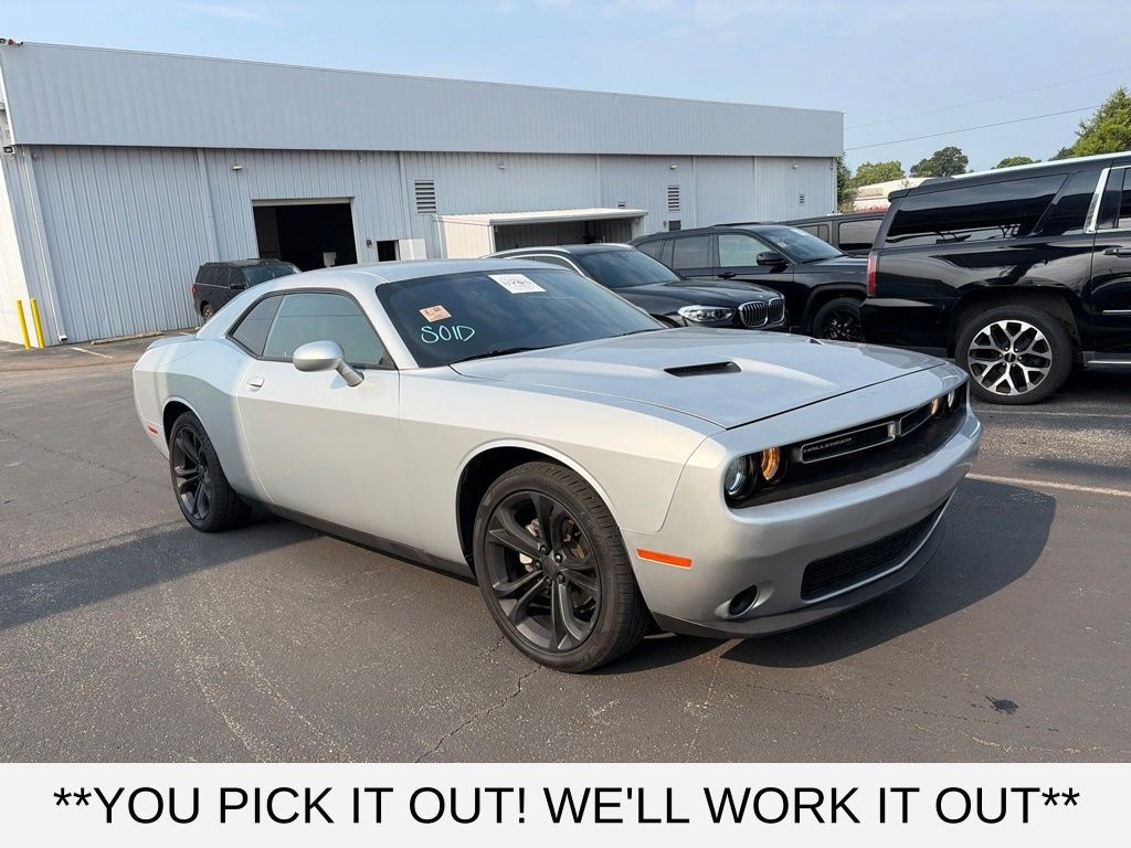 Used 2022 Dodge Challenger SXT Coupe