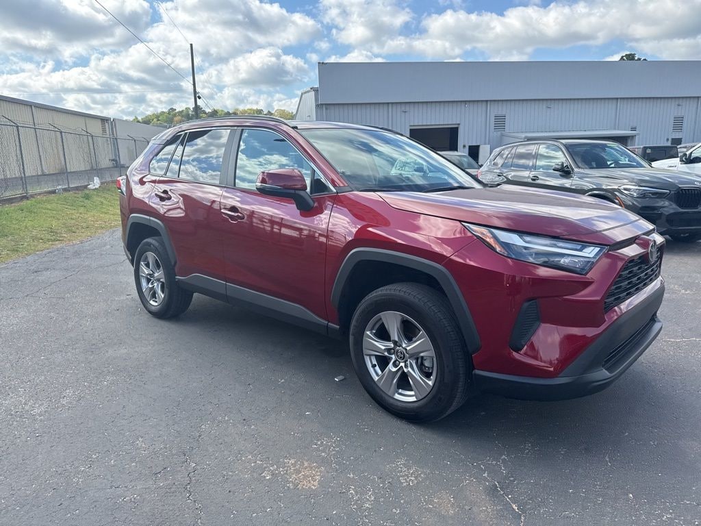 Used 2025 Toyota RAV4 XLE SUV