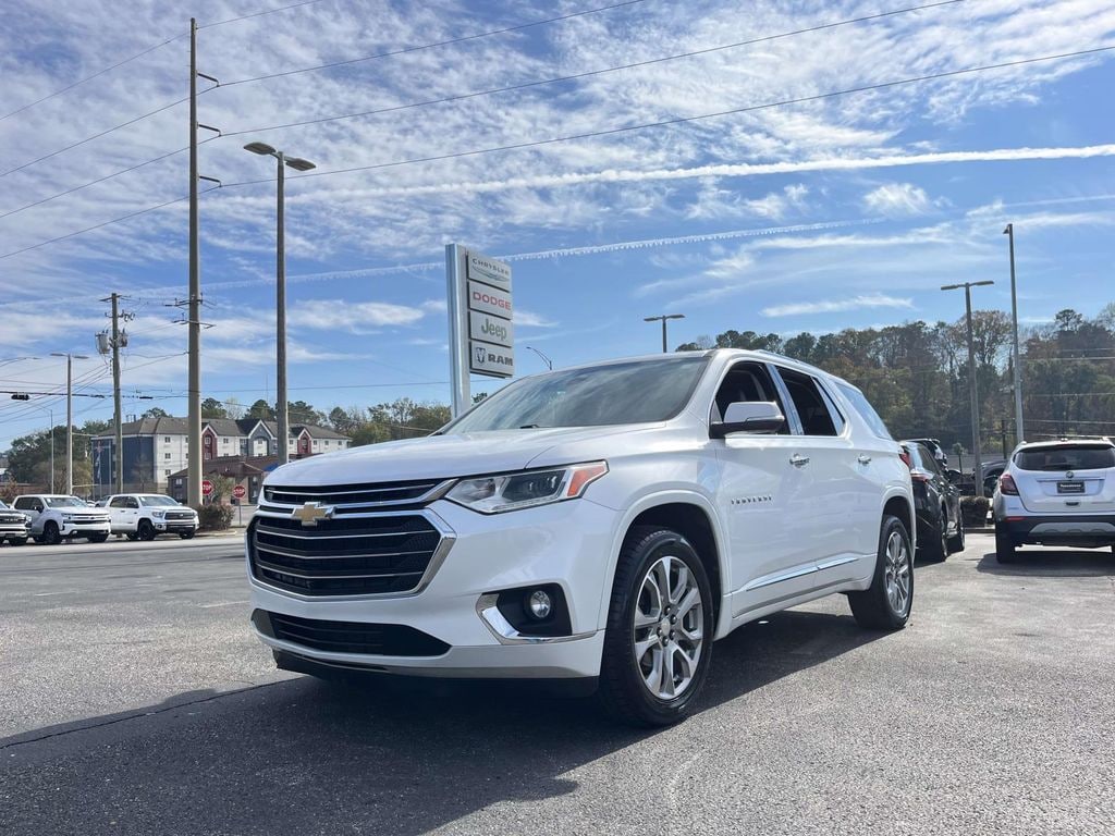Used 2021 Chevrolet Traverse Premier SUV