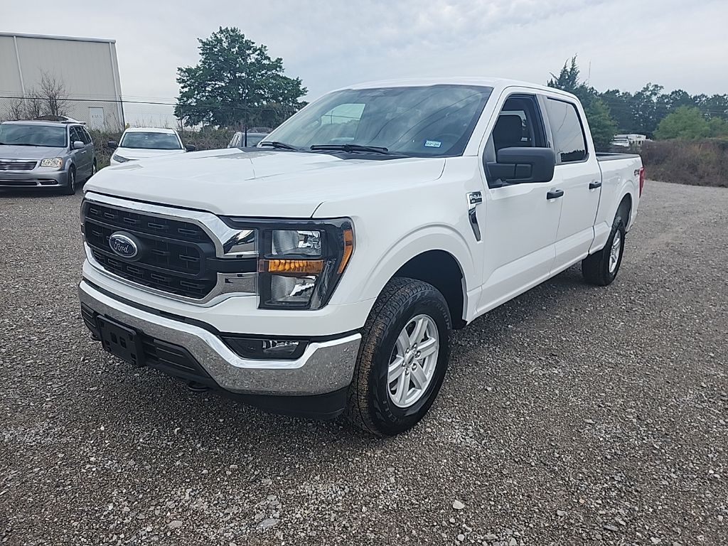2023 Ford F-150 XLT photo 3