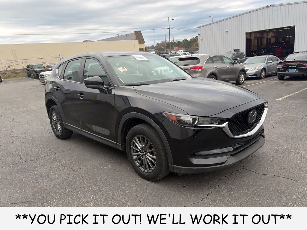 2018 Mazda CX-5 Sport's photo