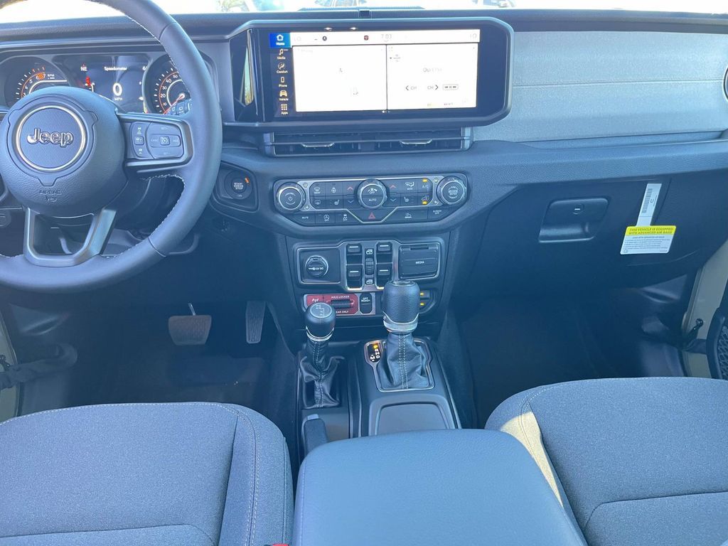 2026 Jeep Wrangler 4-Door Willys - Photo 26