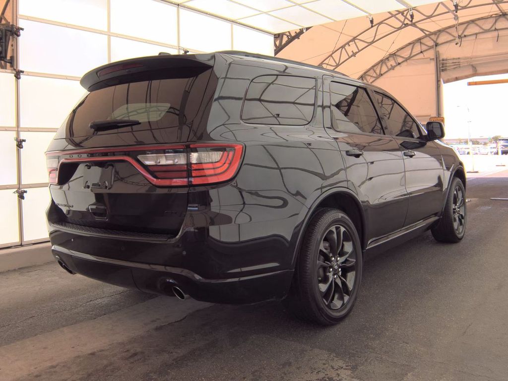 2024 Dodge Durango GT photo 2