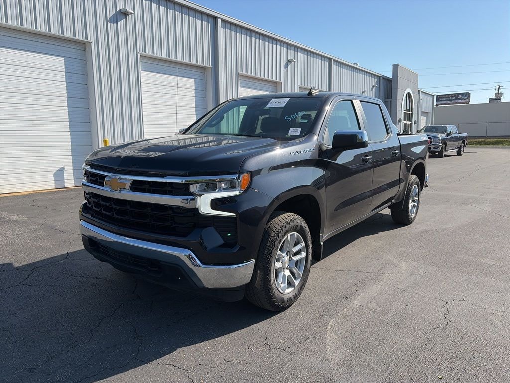 Used 2023 Chevrolet Silverado 1500 LT Truck Crew Cab