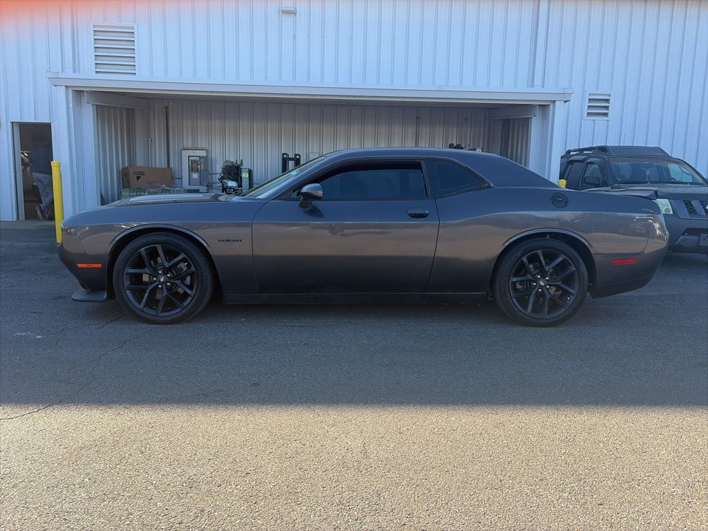 2020 Dodge Challenger R/T photo 4