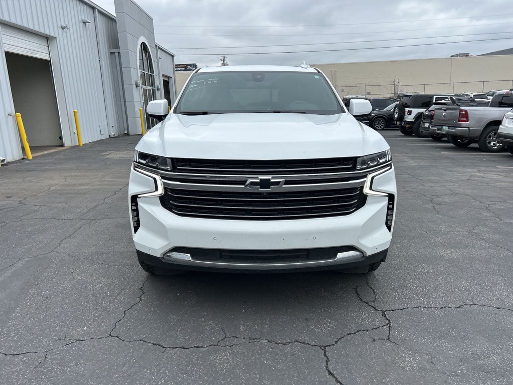 2022 Chevrolet Tahoe LT photo 2