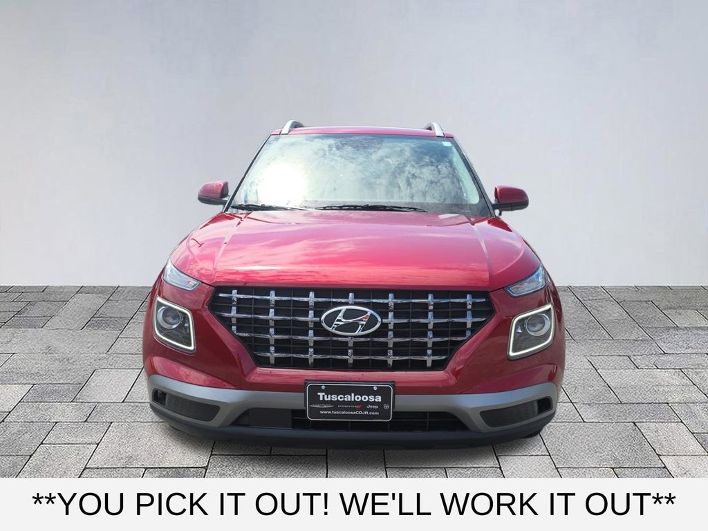 Used 2025 Hyundai Venue Limited SUV
