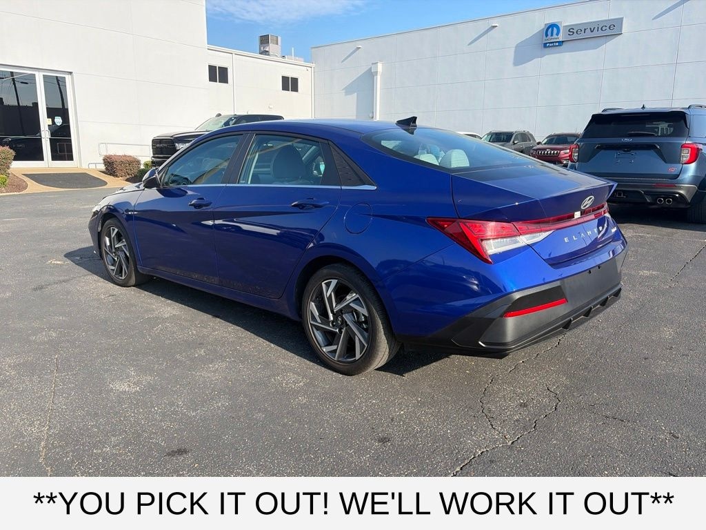 Used 2025 Hyundai Elantra Limited Sedan