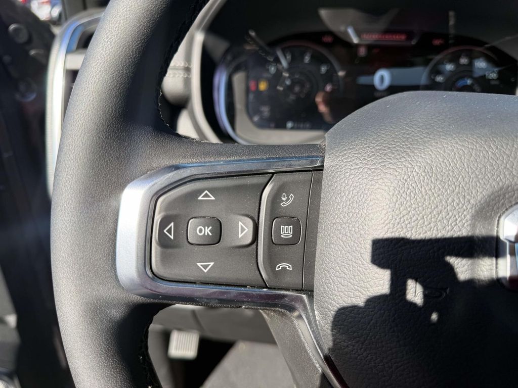 2026 RAM 2500 Laramie - Photo 17