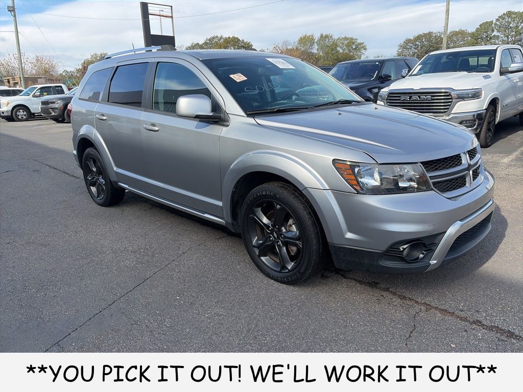 2020 Dodge Journey Crossroad's photo
