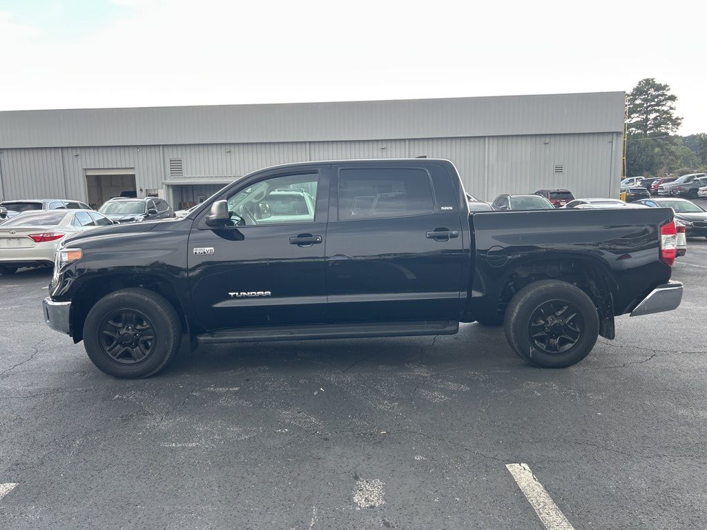 2021 Toyota Tundra SR5 CrewMax photo 4