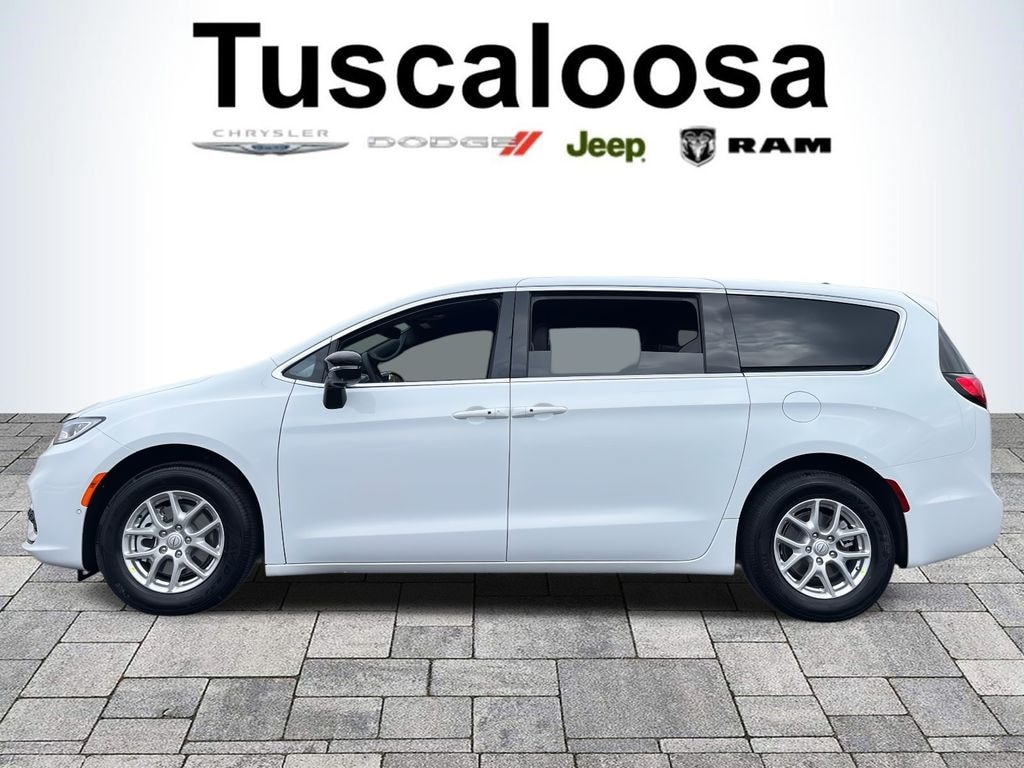 New 2026 Chrysler Pacifica SELECT Passenger Van