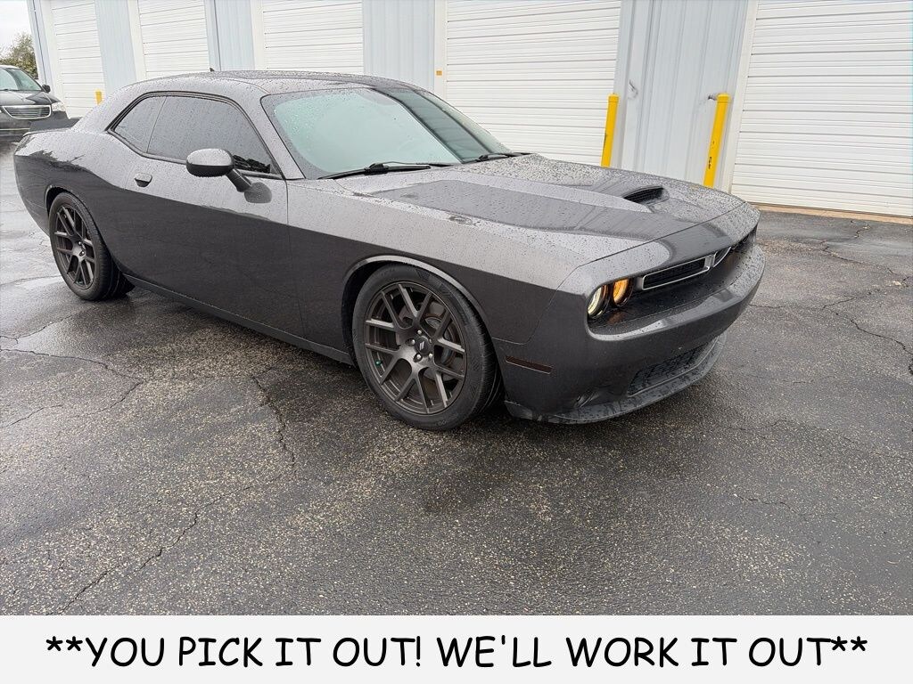 Used 2017 Dodge Challenger R/T Coupe