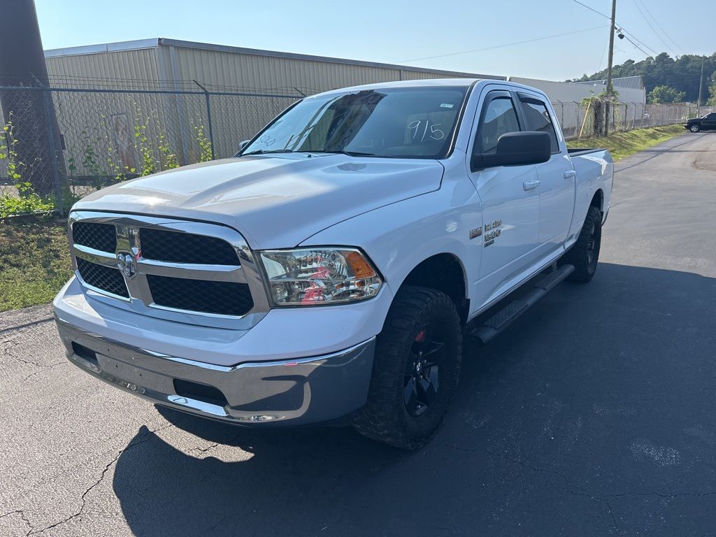 2021 Ram 1500 Classic SLT photo 3