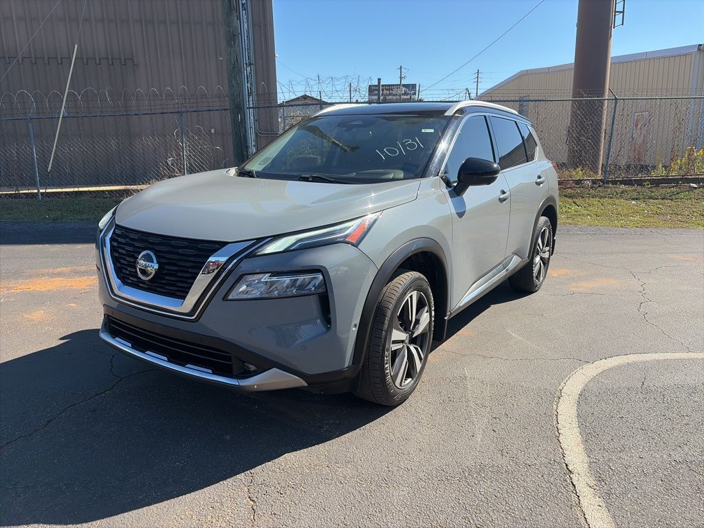 2021 Nissan Rogue Platinum photo 3