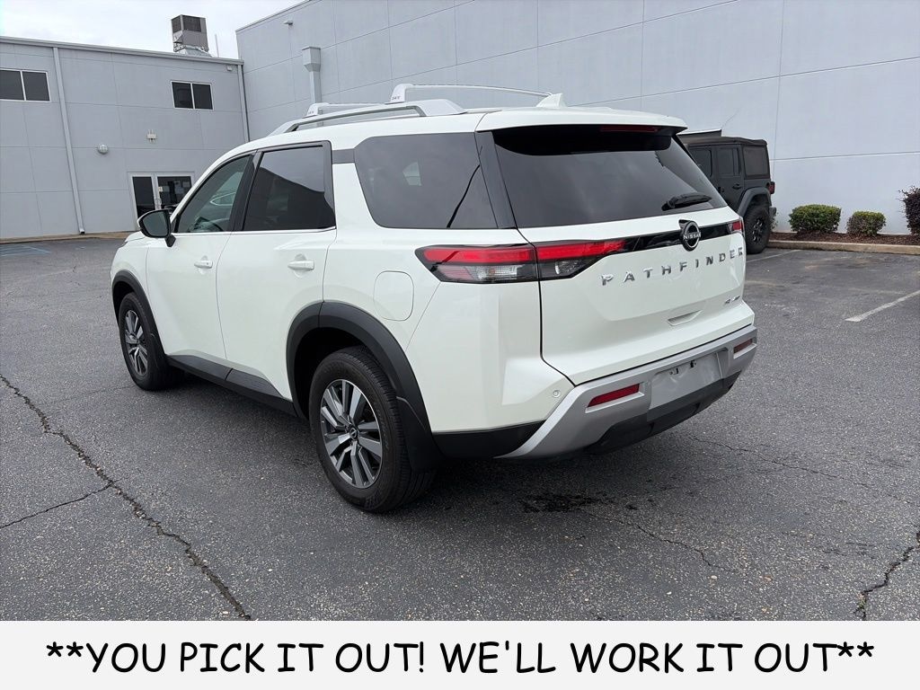 Used 2023 Nissan Pathfinder SL SUV