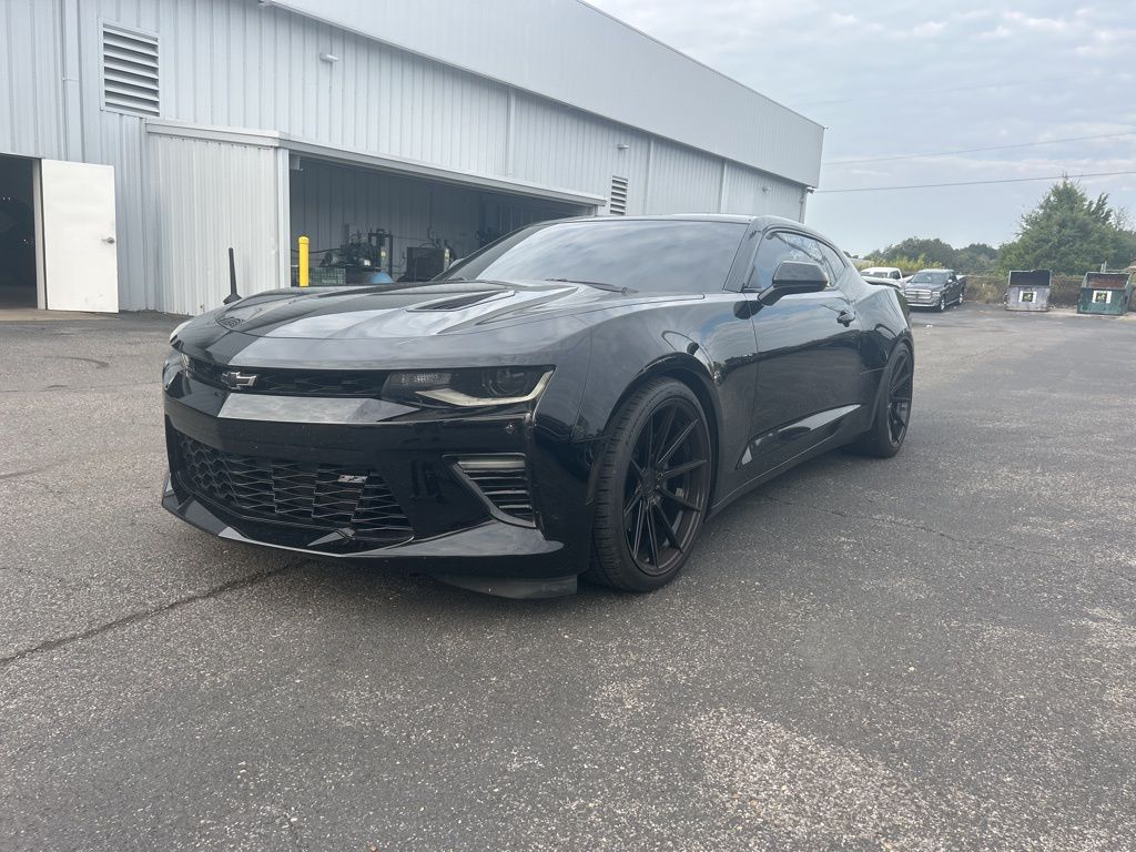 2018 Chevrolet Camaro 1SS photo 3