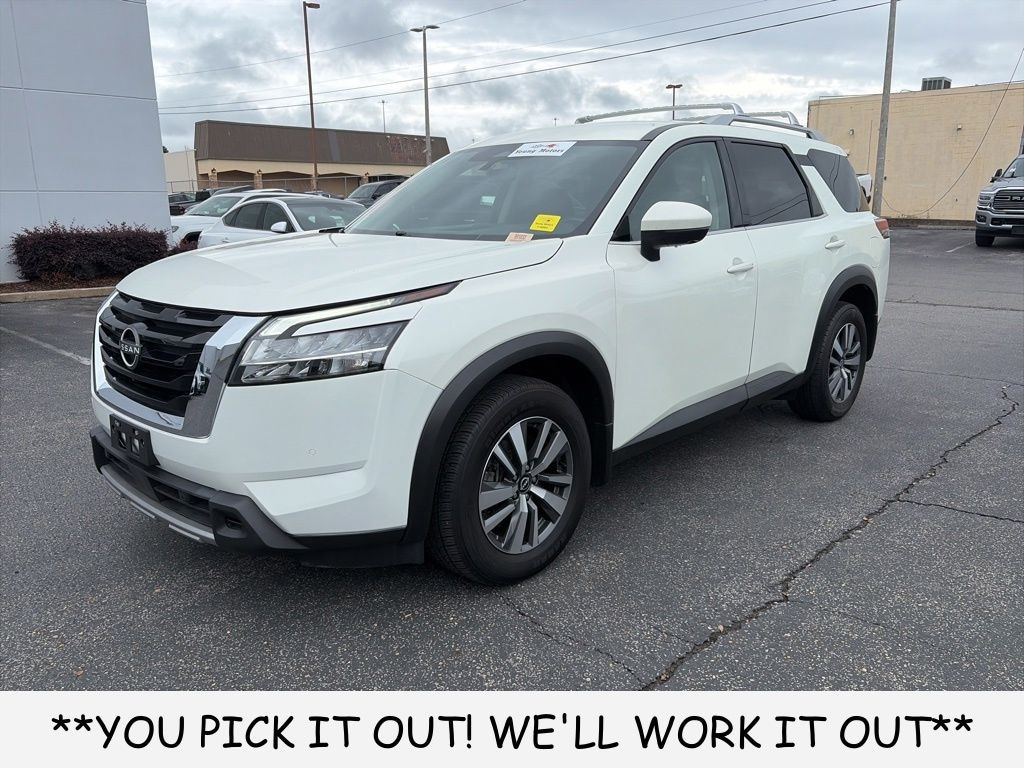 Used 2023 Nissan Pathfinder SL SUV
