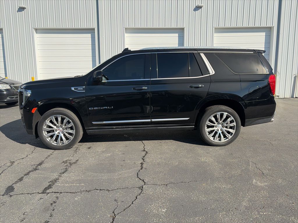2021 Gmc Yukon Denali photo 2