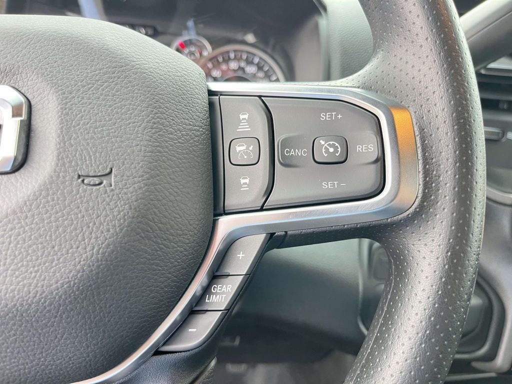 2026 RAM 3500 Tradesman - Photo 17