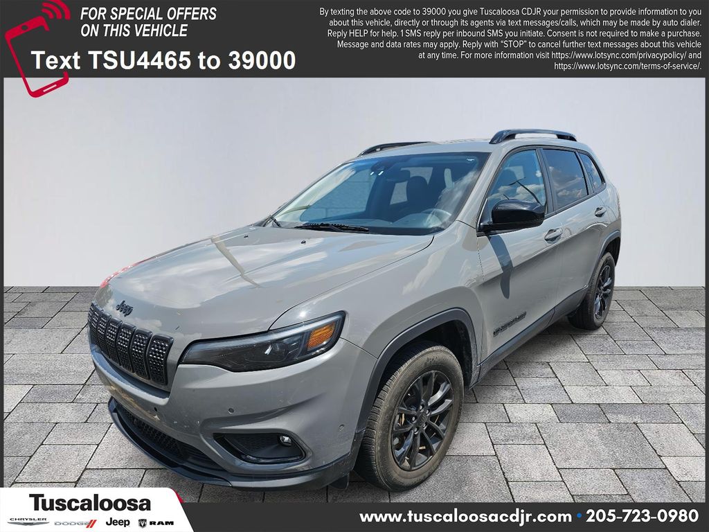 2023 Jeep Cherokee Altitude Lux photo 2