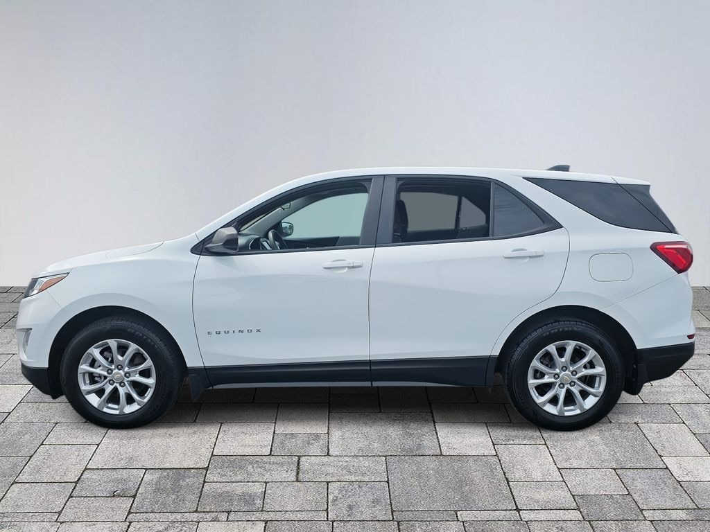 Used 2021 Chevrolet Equinox LS w/1LS SUV