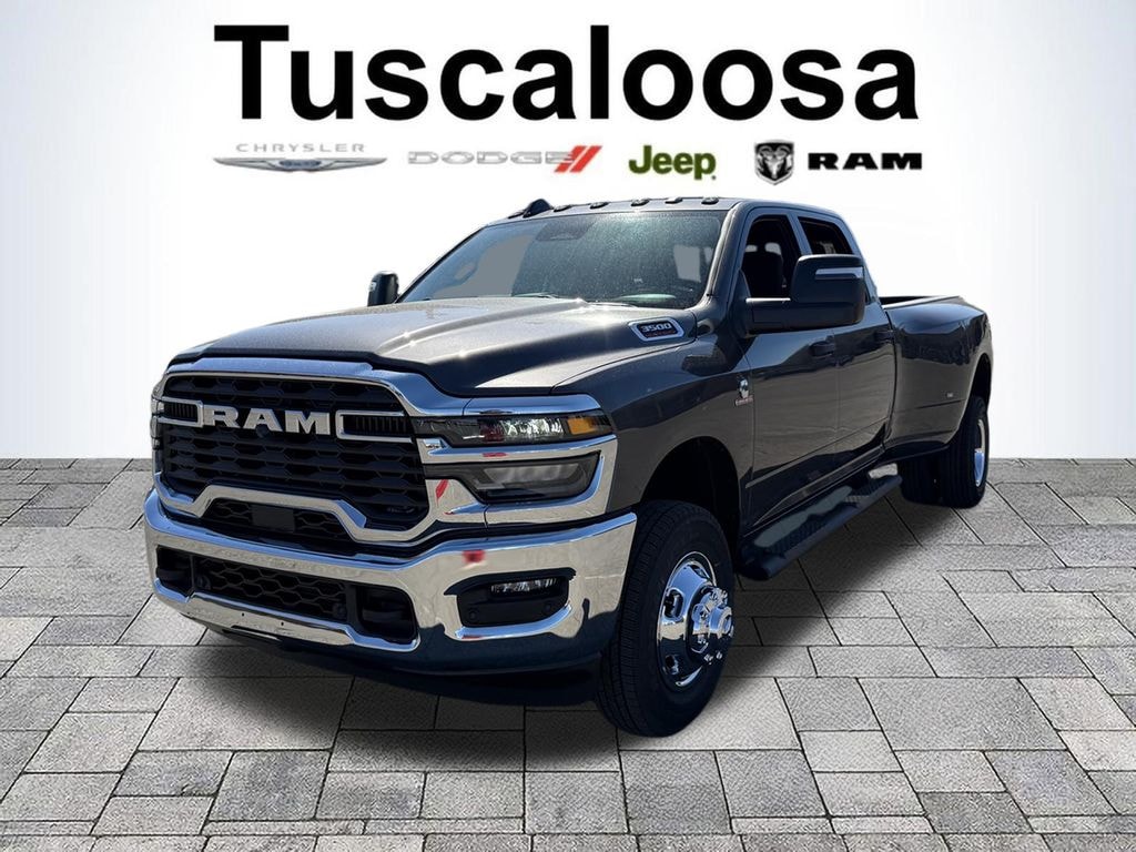 New 2026 Ram 3500 TRADESMAN CREW CAB 4X4 8' BOX Pickup