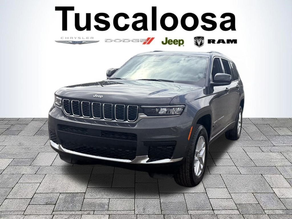New 2026 Jeep Grand Cherokee LAREDO ALTITUDE 4X2 Sport Utility