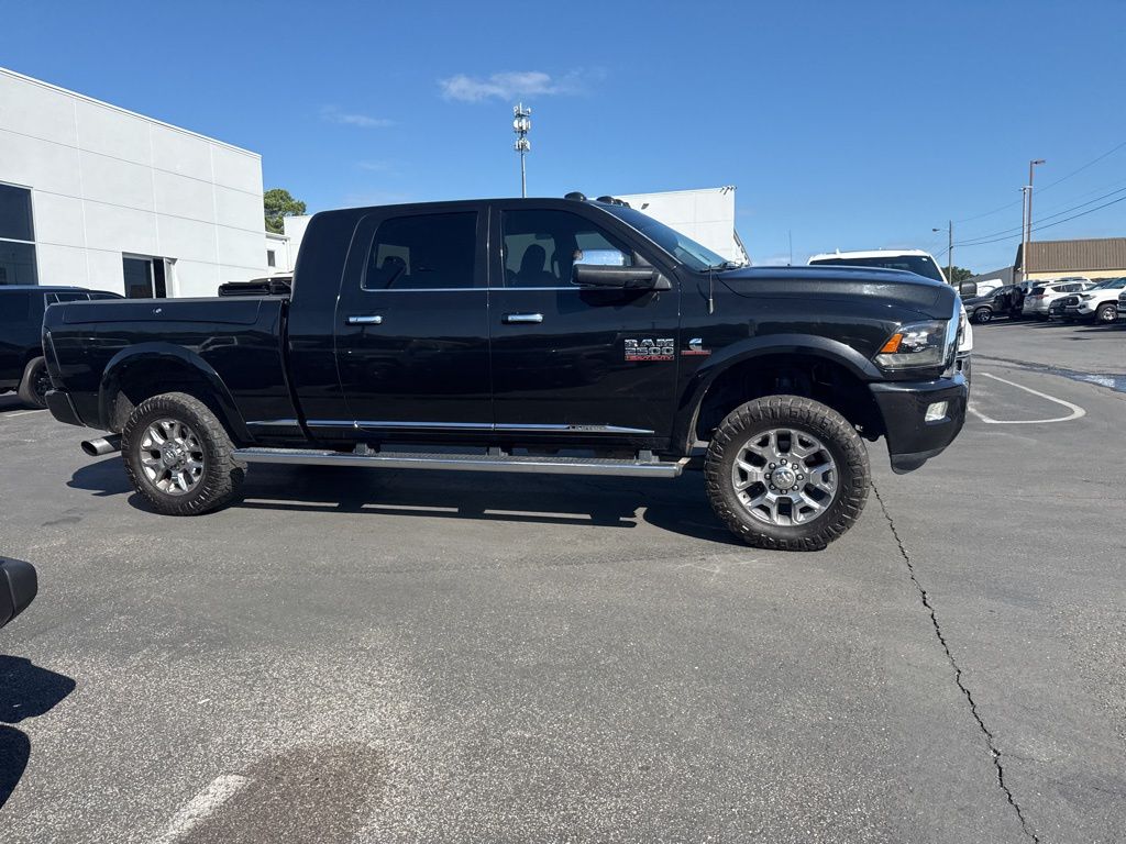 2016 Ram 2500 Longhorn photo 3