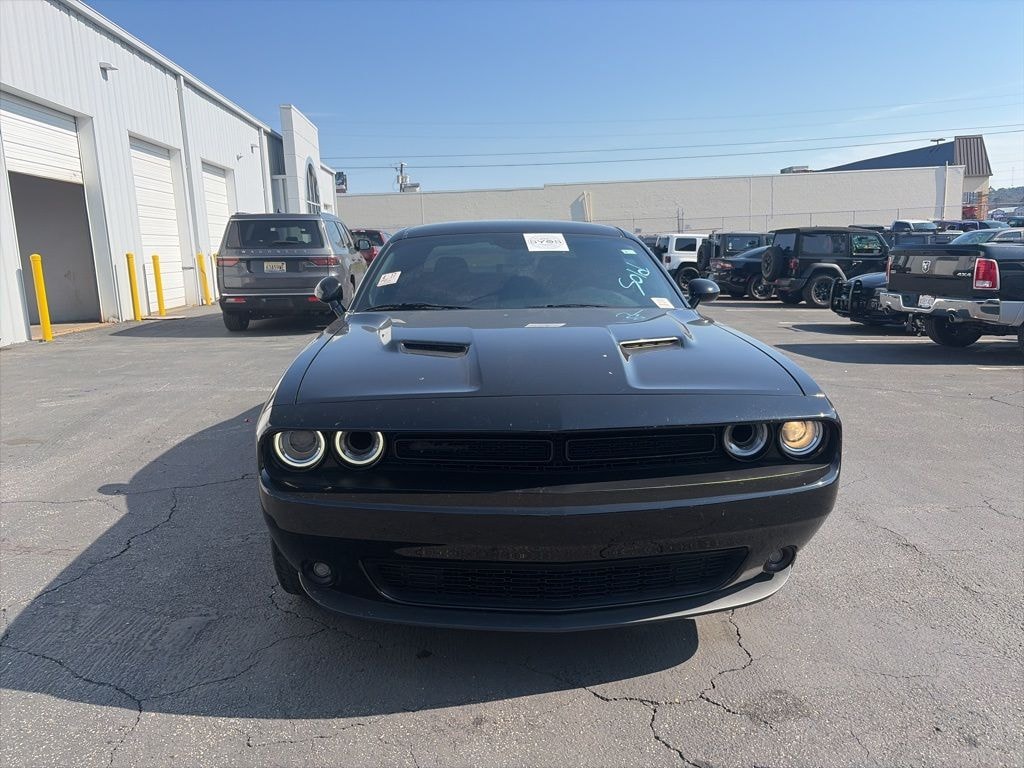 Used 2020 Dodge Challenger SXT Coupe