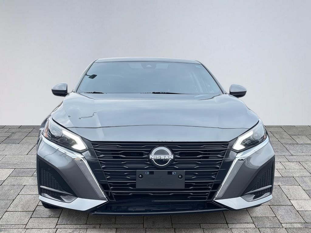 2023 Nissan Altima 2.5 S photo 2