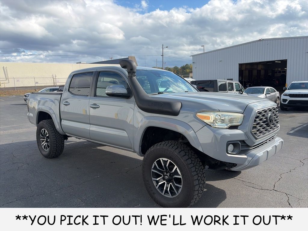 2021 Toyota Tacoma TRD Off Road's photo