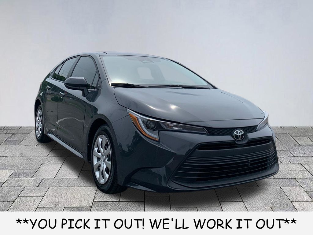 2025 Toyota Corolla LE CVT's photo