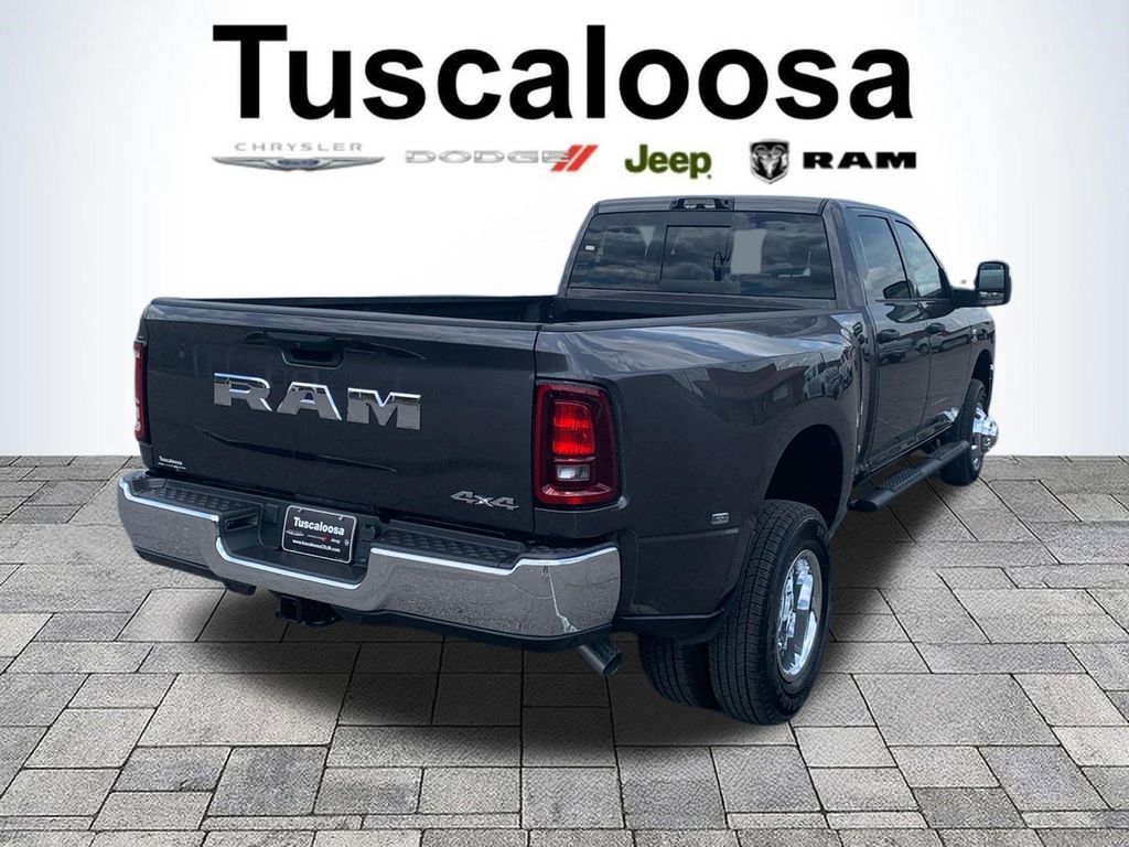2026 RAM 3500 Tradesman - Photo 7