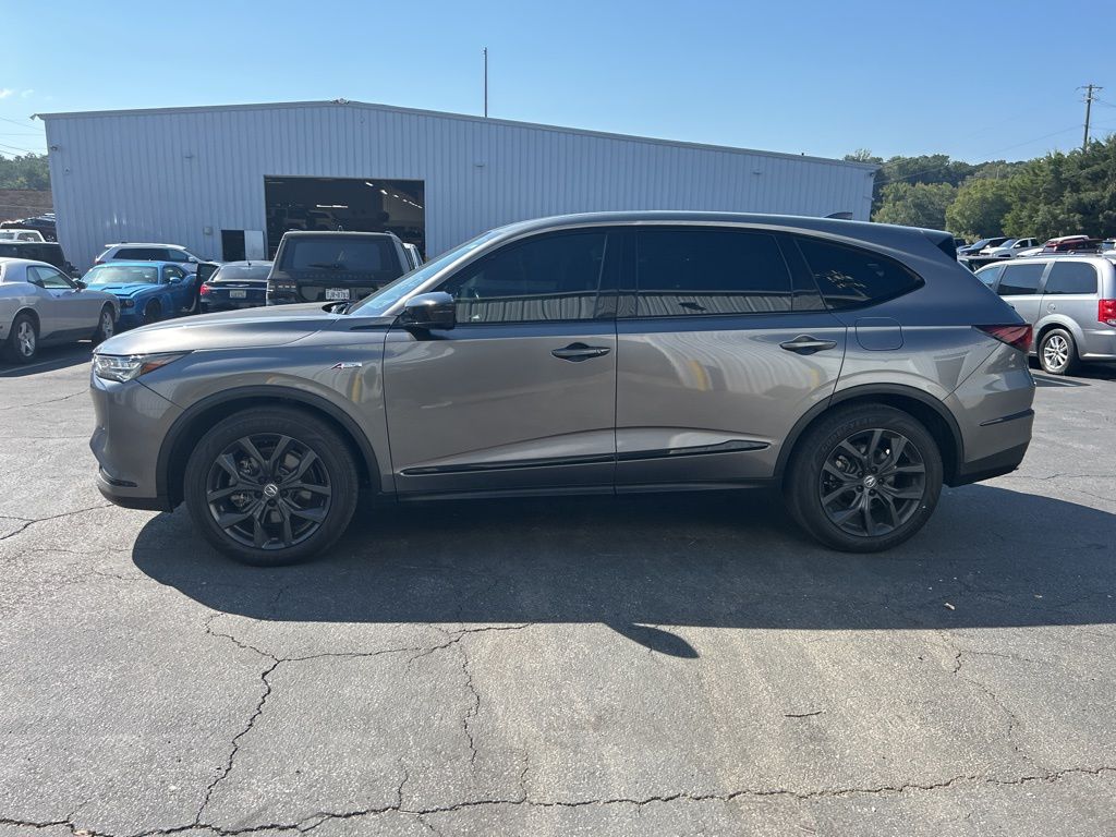 2022 Acura MDX SH-AWD A-Spec photo 2