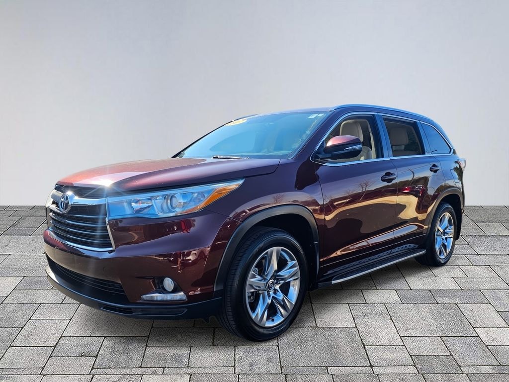 Used 2016 Toyota Highlander Limited V6 SUV