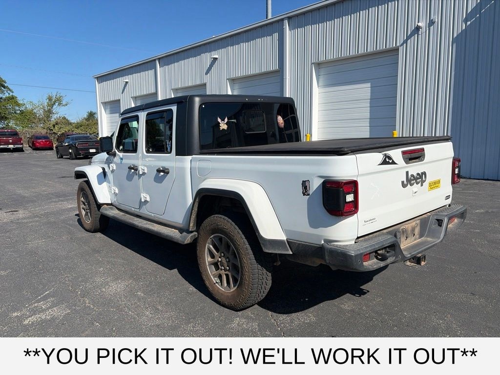 Used 2020 Jeep Gladiator Overland Truck Crew Cab