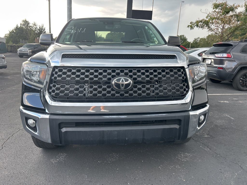 2021 Toyota Tundra SR5 CrewMax photo 2