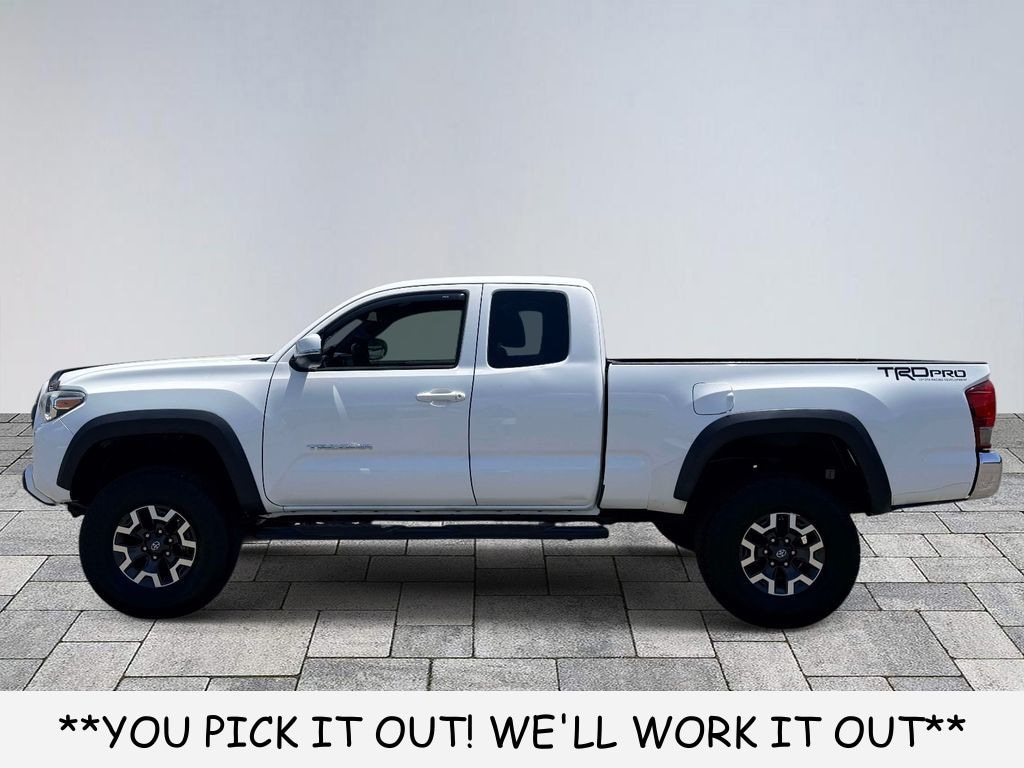 Used 2017 Toyota Tacoma TRD Off Road V6 Truck Access Cab