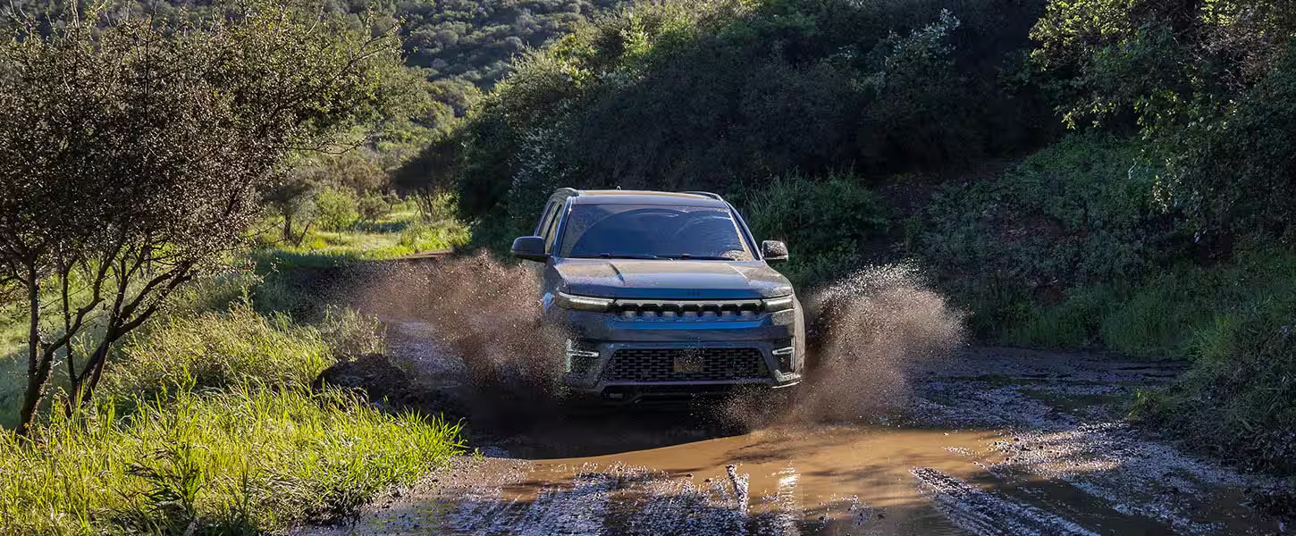 2027 Jeep Grand Wagoneer and 2027 Ford Explorer performance comparison