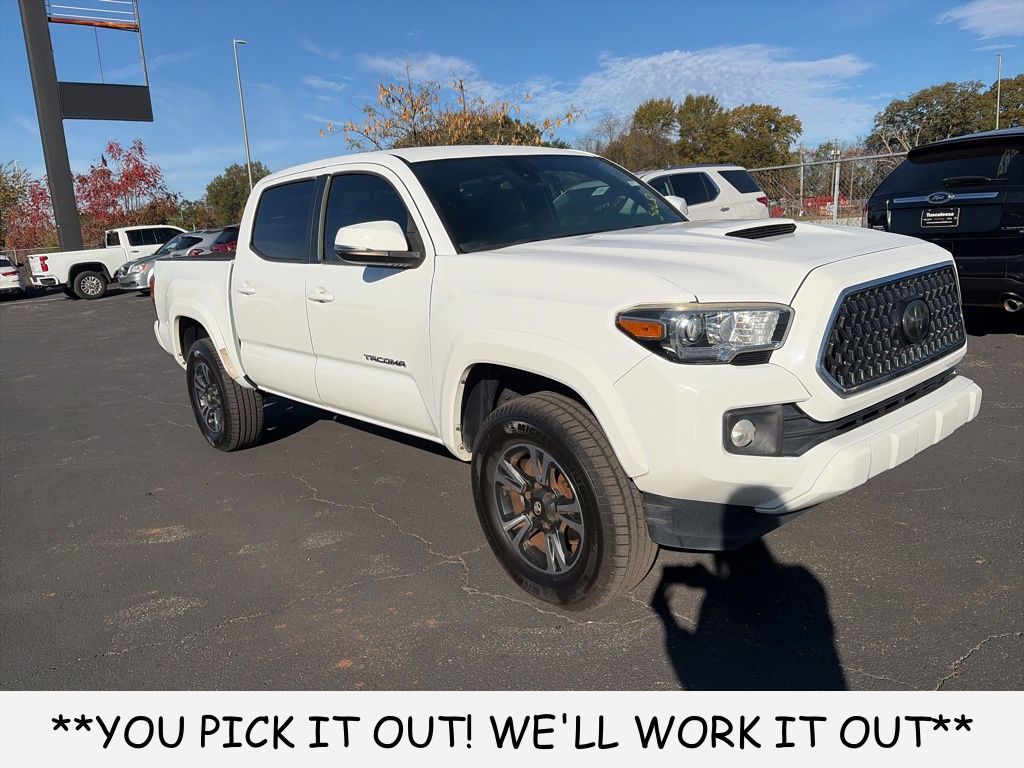 2018 Toyota Tacoma TRD Sport's photo