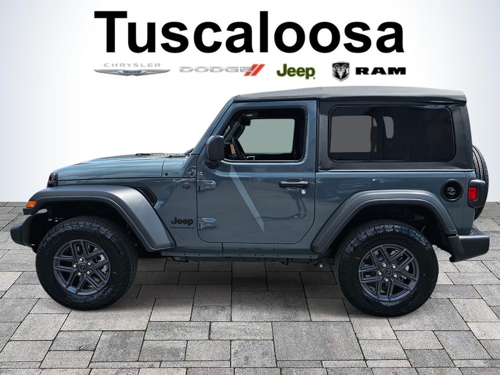 2025 Jeep Wrangler Sport S photo 4