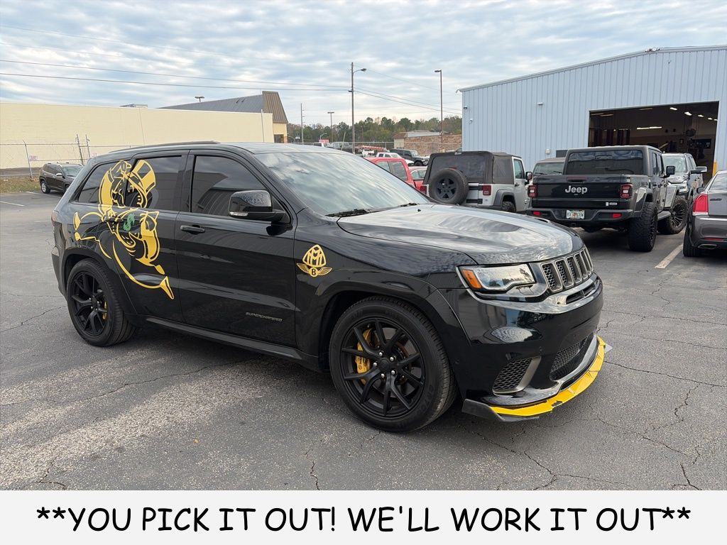 2018 Jeep Grand Cherokee Trackhawk's photo